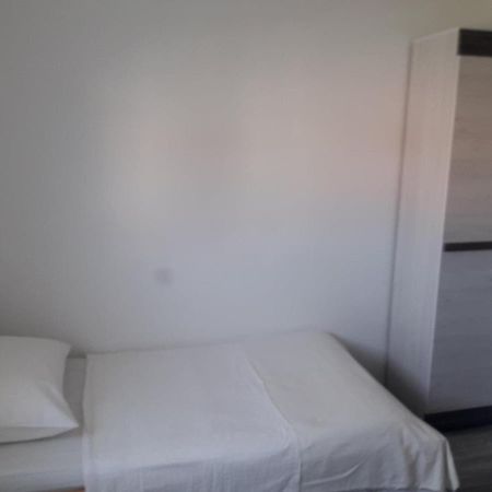 Apartman Sandra Водице Экстерьер фото