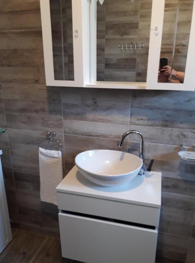 Apartman Sandra Водице Экстерьер фото
